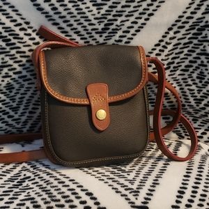 Authentic Dooney and Bourke crossbag
